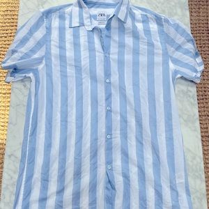 Zara MENS short sleeve Superslim fit baby blue and white stripe button down